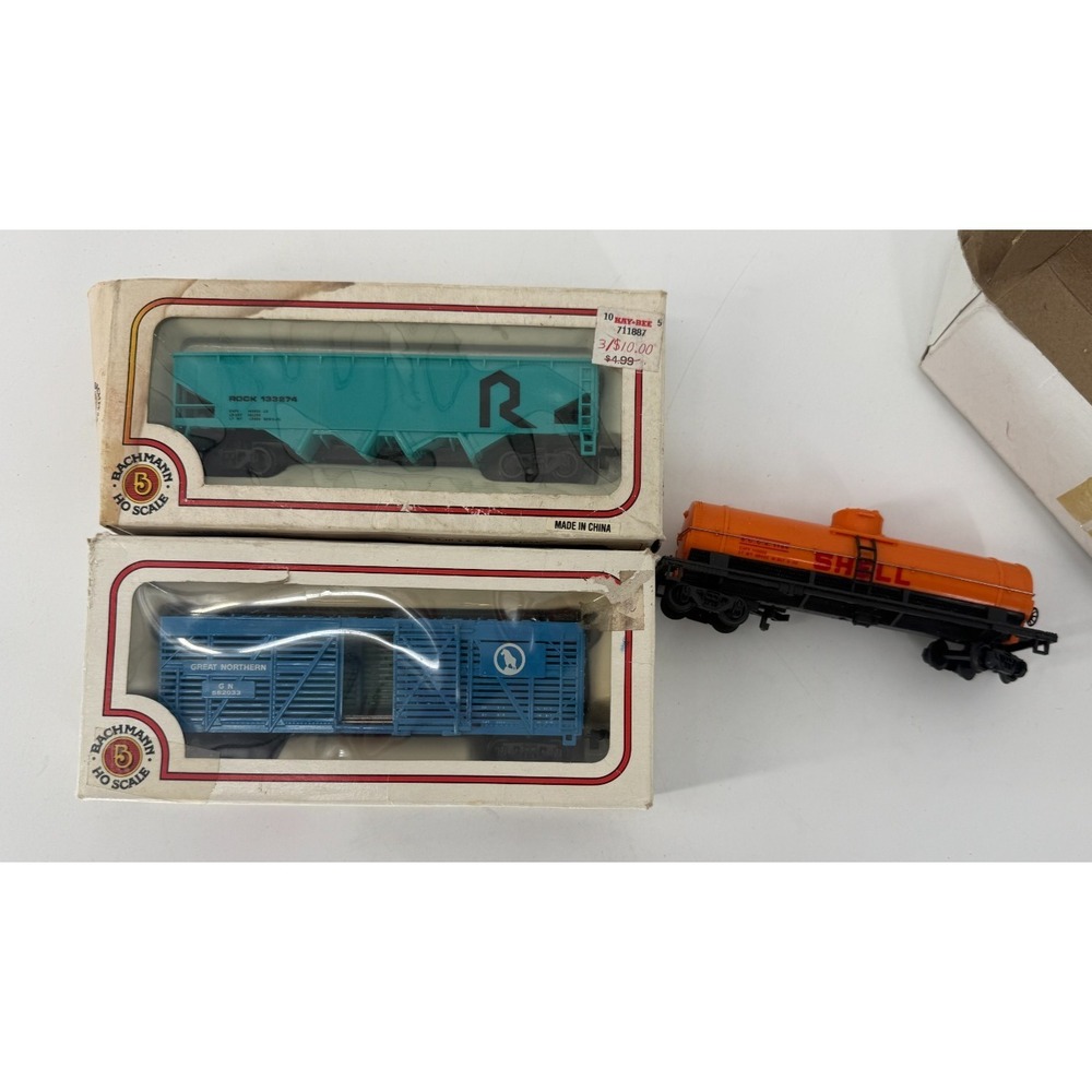 Bachmann HO Scale Freight Cars Lot Rock Hopper GN Stock Car Shell Tanker